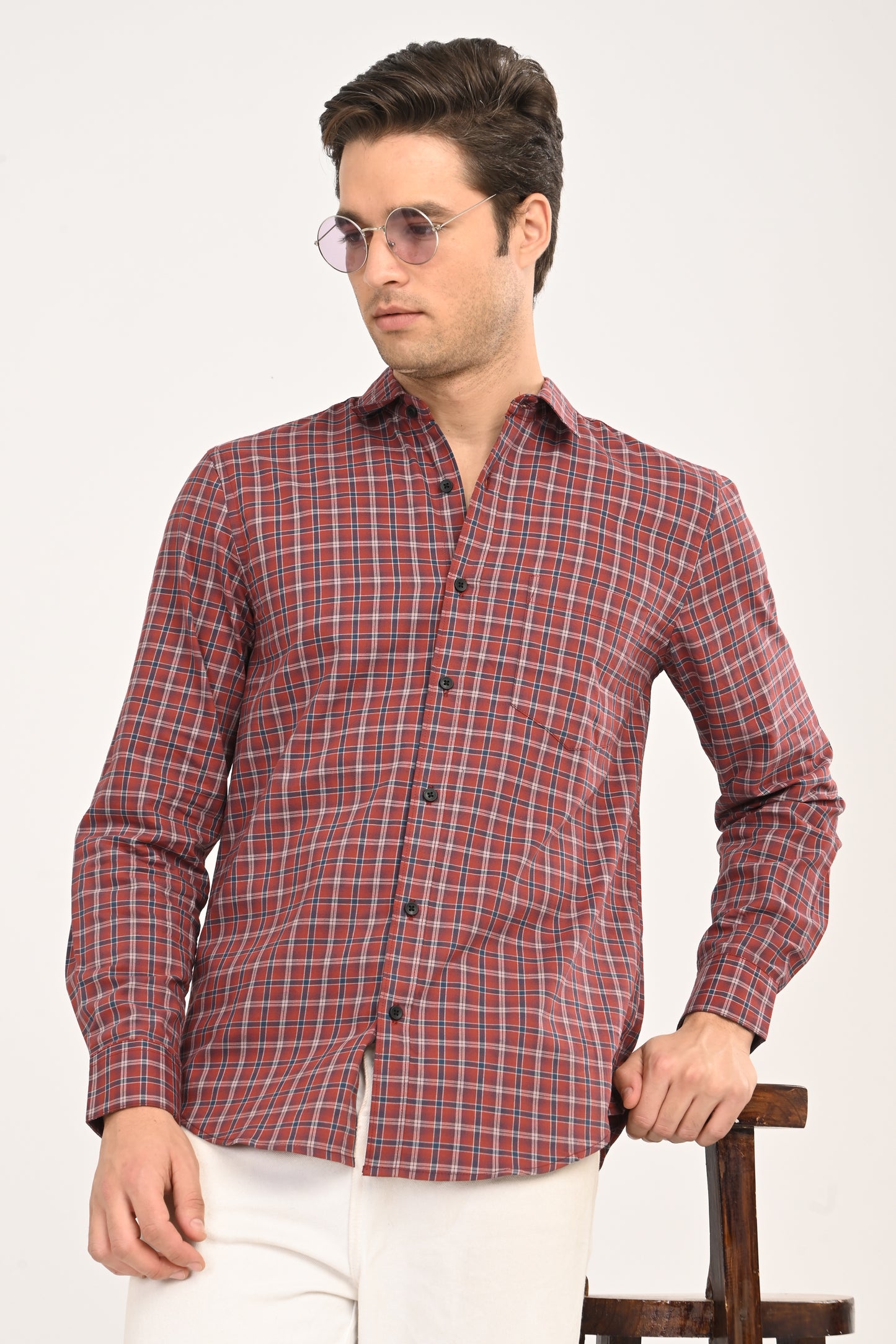 Men’s Slim Fit Checkered Shirt – Red & Navy Plaid Casual Long Sleeve Button-Down